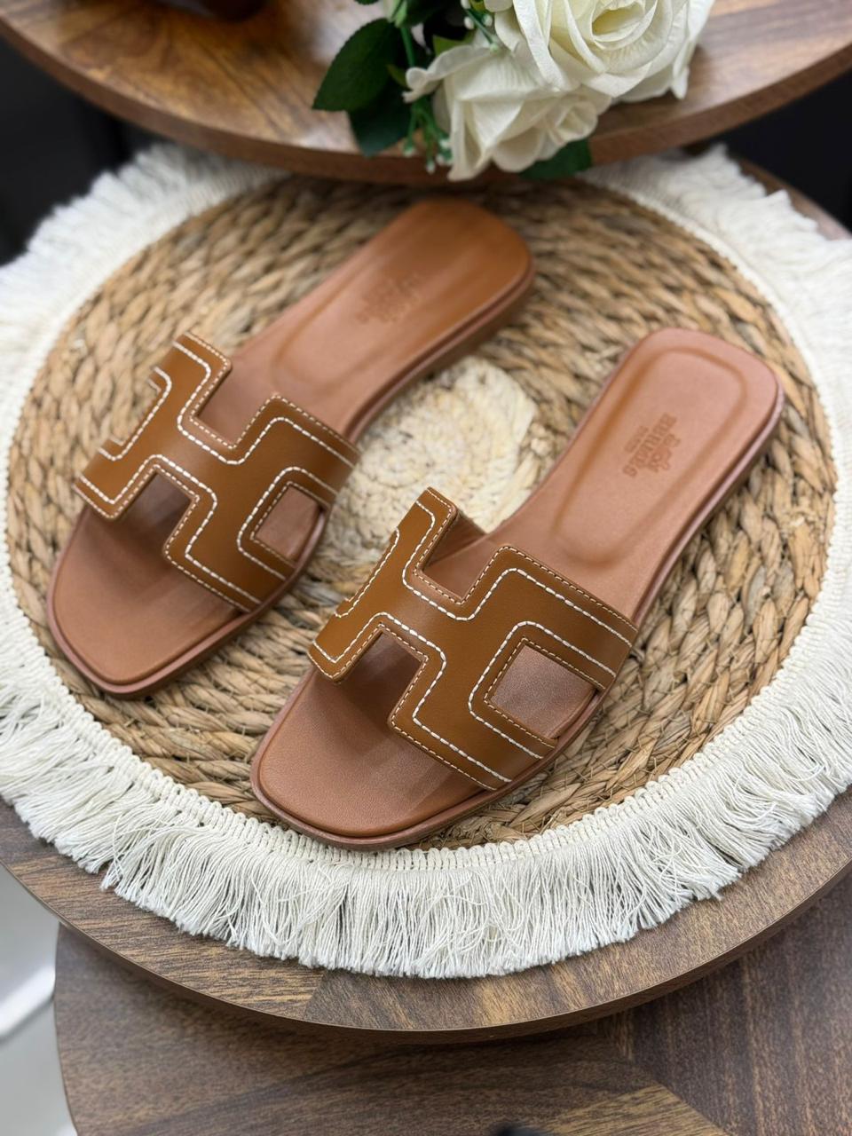 Ladies Hermes flats Lilly Onlines