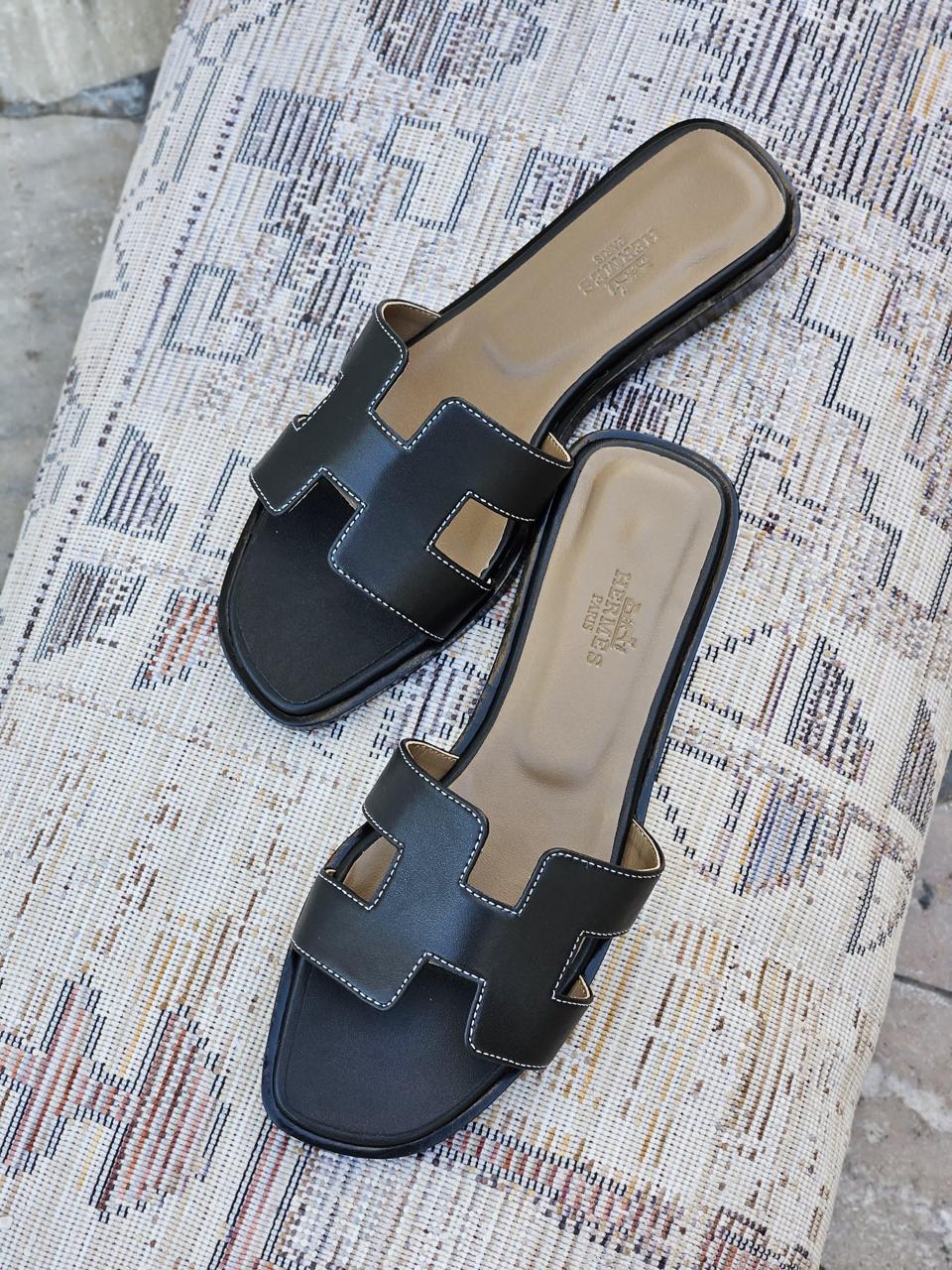 Ladies Hermes flats Lilly Onlines