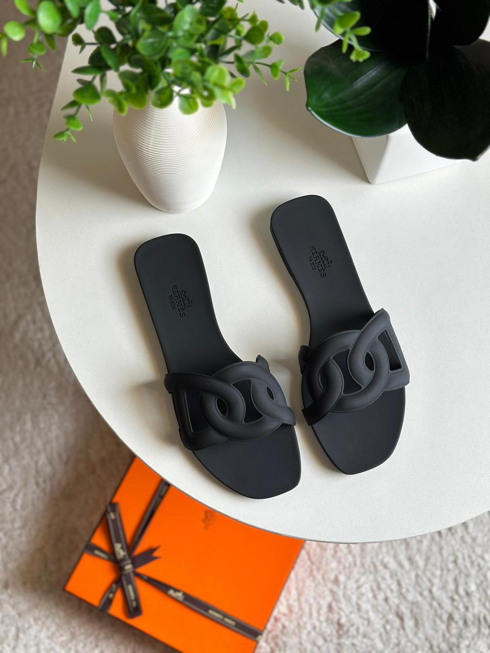 Ladies Hermes flats Lilly Onlines