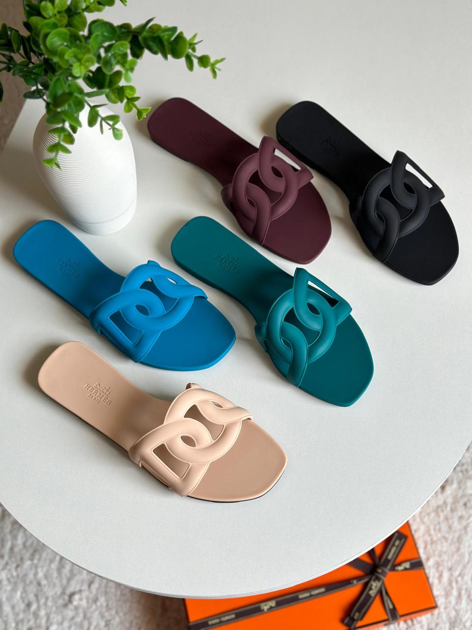 Ladies Hermes flats Lilly Onlines
