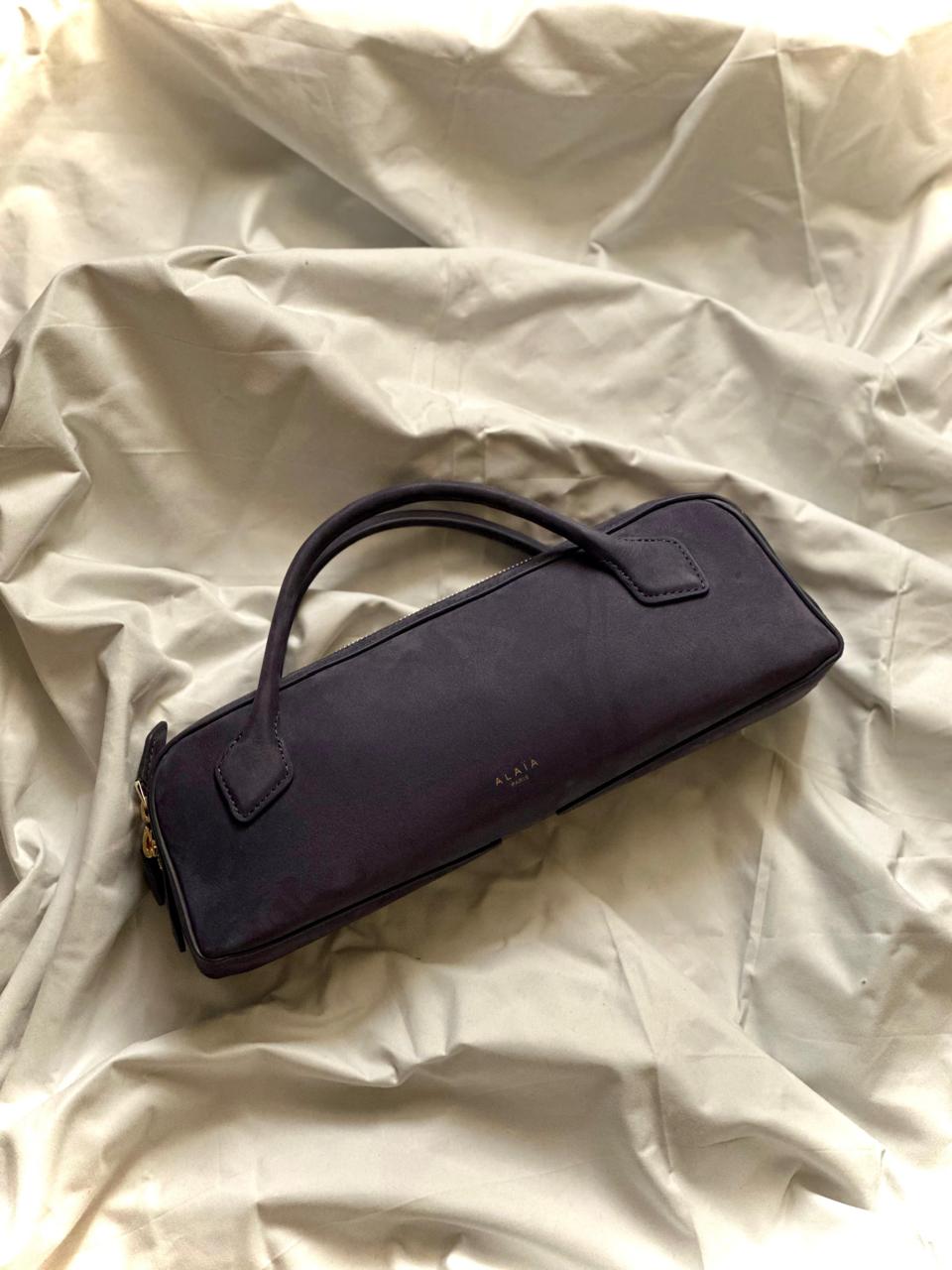 Ladies Alaia bags Lilly Onlines