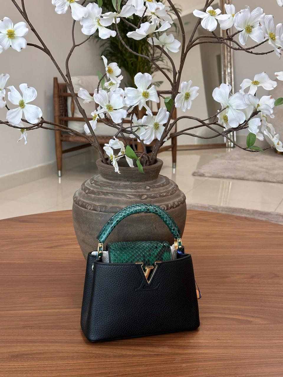 Ladies Lv bags Lilly Onlines