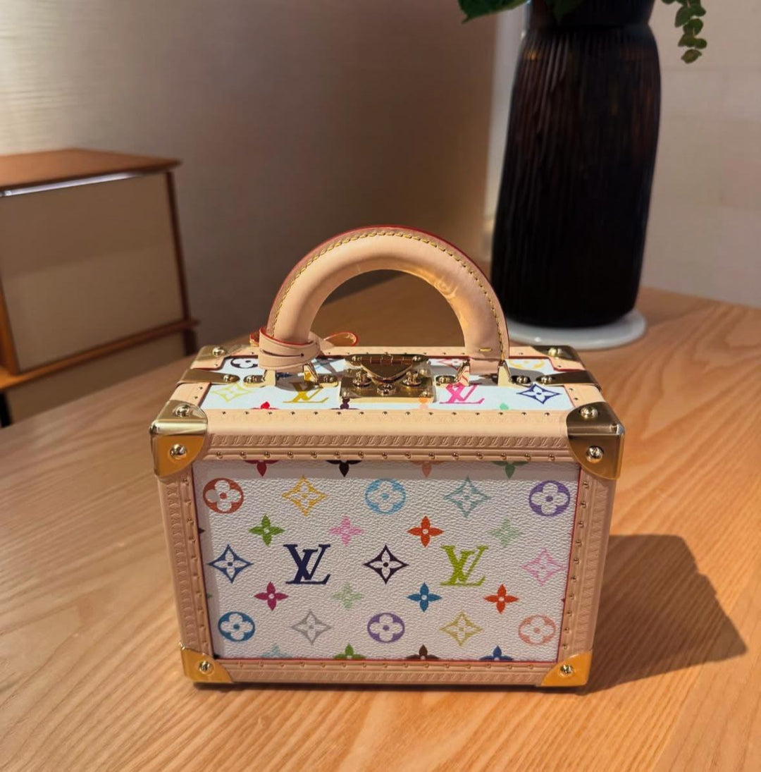 Ladies Lv bags Lilly Onlines