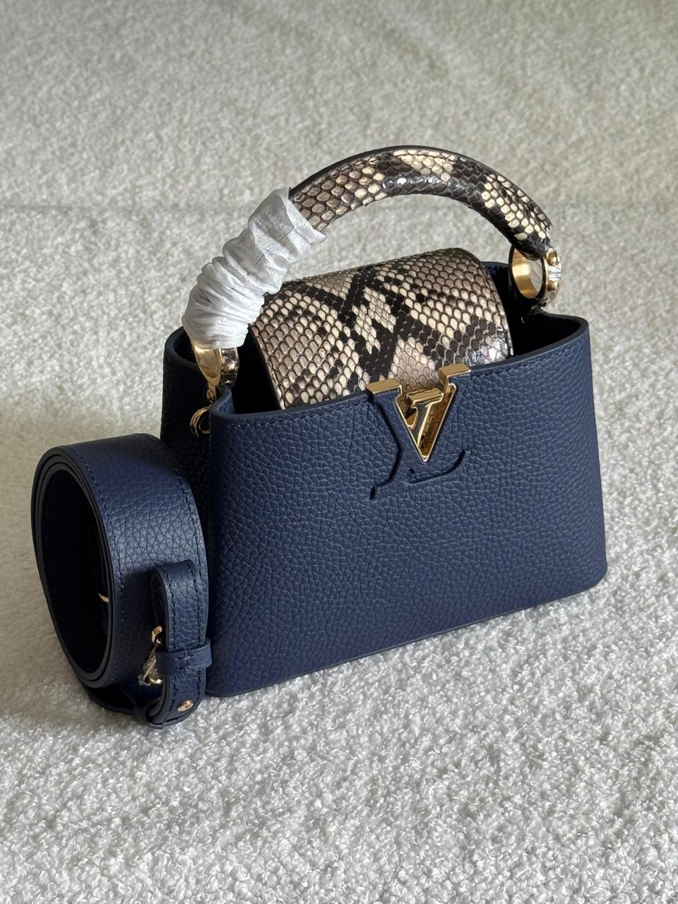 Ladies Lv bags Lilly Onlines