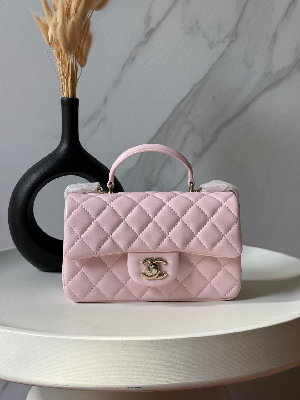 Ladies Chanel bags Lilly Onlines