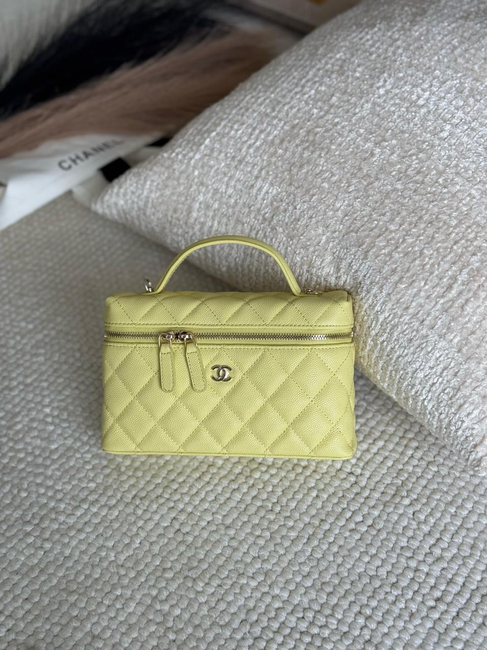 Ladies Chanel bags Lilly Onlines