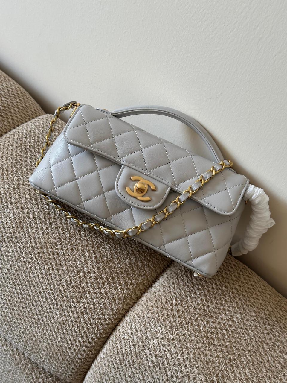 Ladies Chanel bags Lilly Onlines