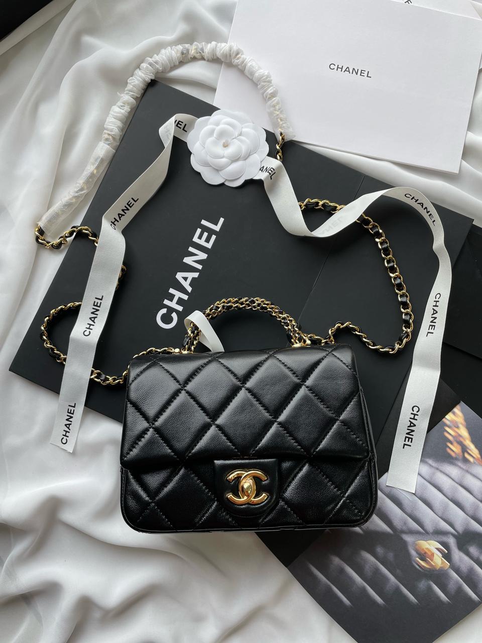 Ladies Chanel bags Lilly Onlines
