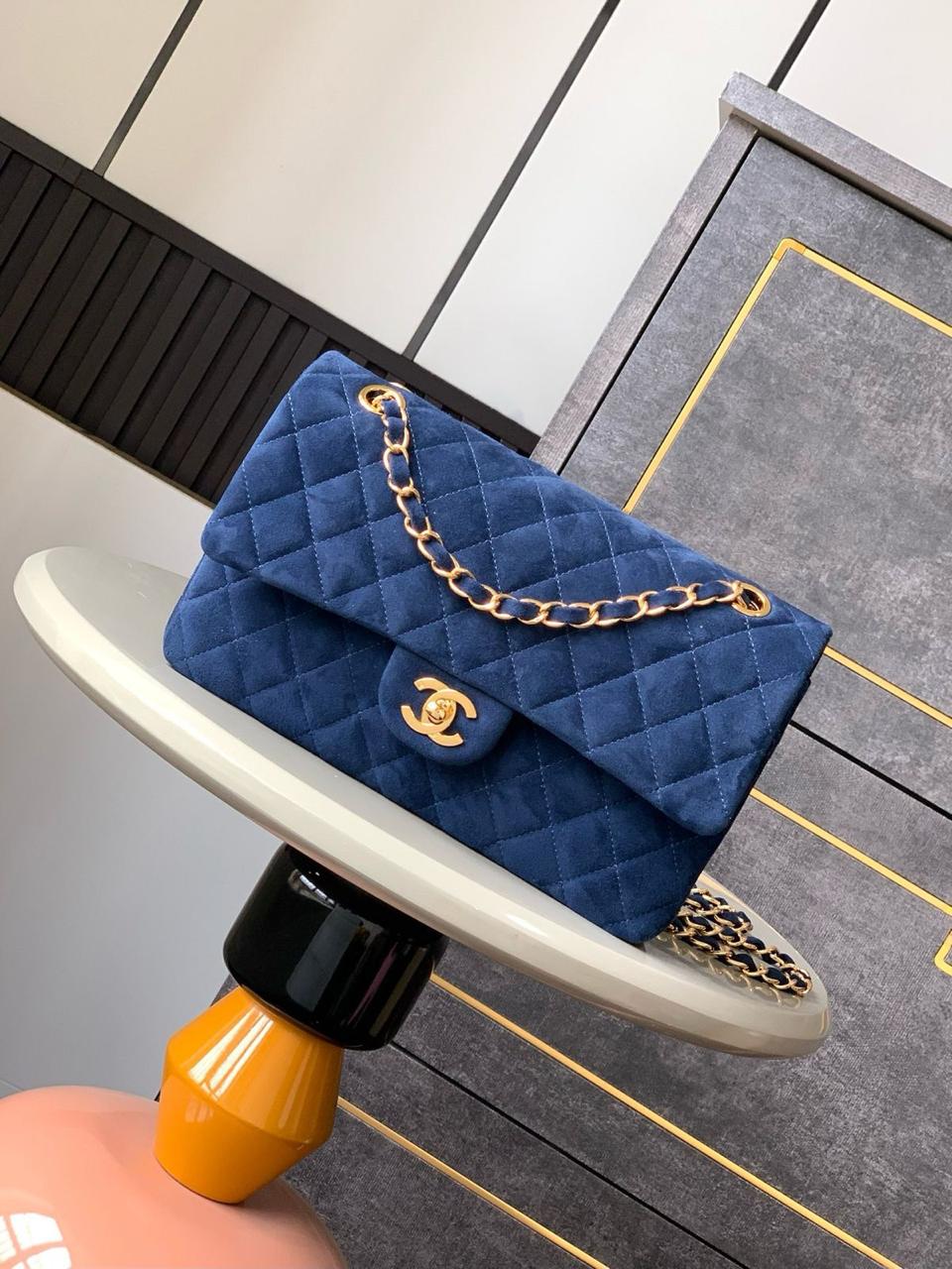 Ladies Chanel bags Lilly Onlines