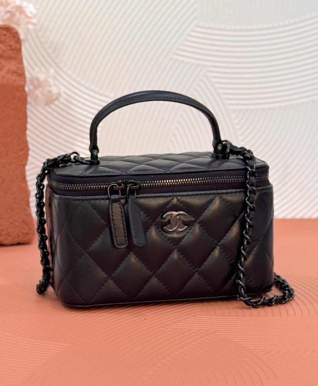 Ladies Chanel bags Lilly Onlines