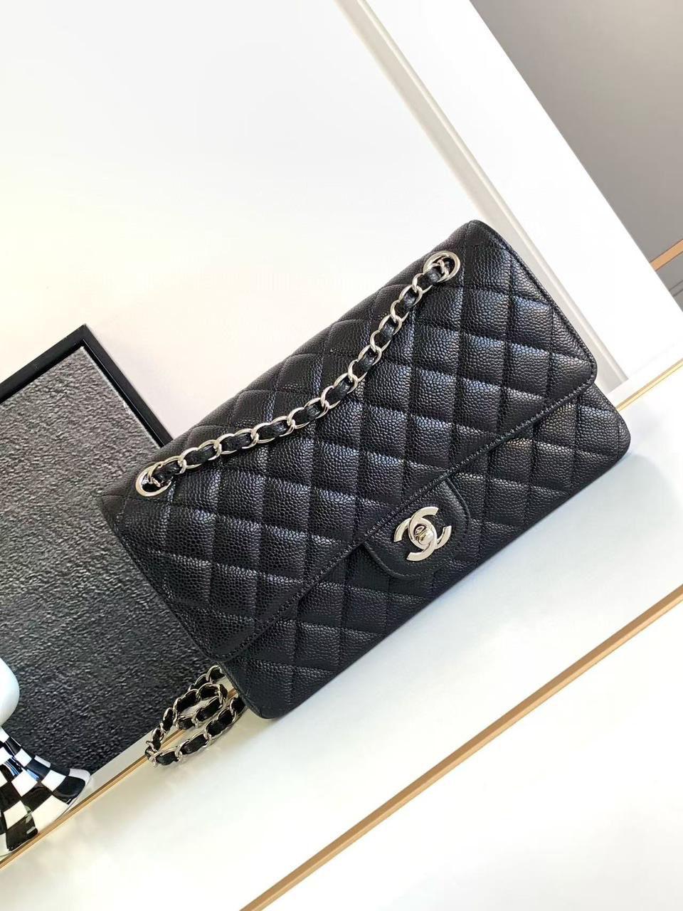 Ladies Chanel bags Lilly Onlines