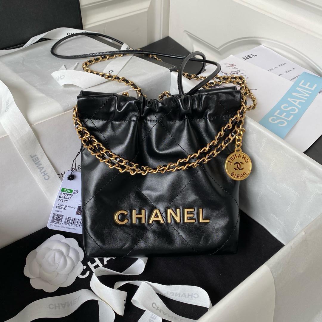 Ladies Chanel bags Lilly Onlines