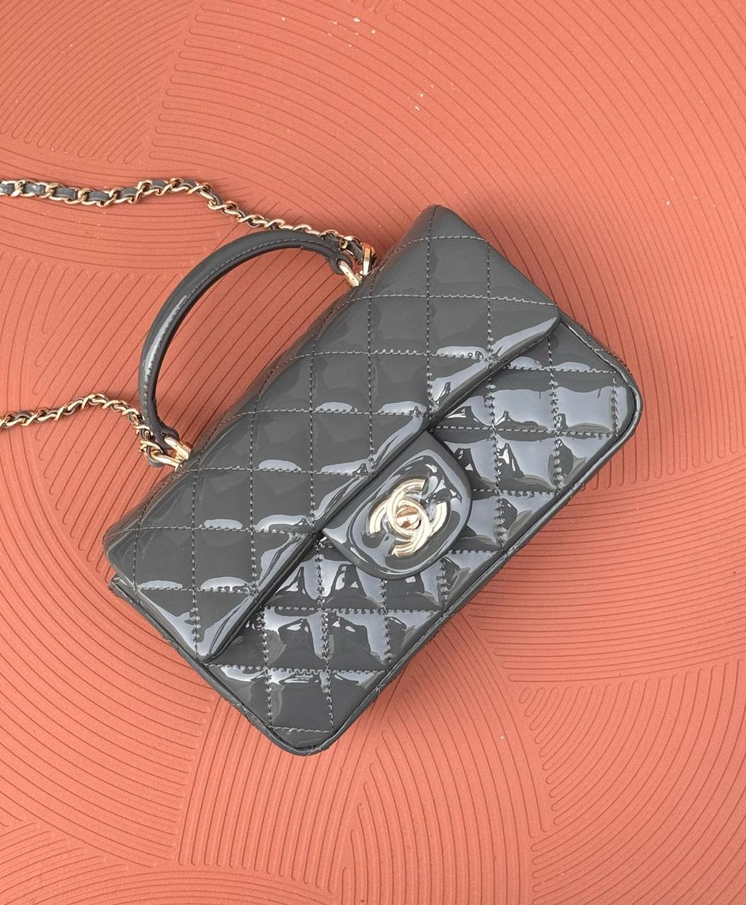 Ladies Chanel bags Lilly Onlines