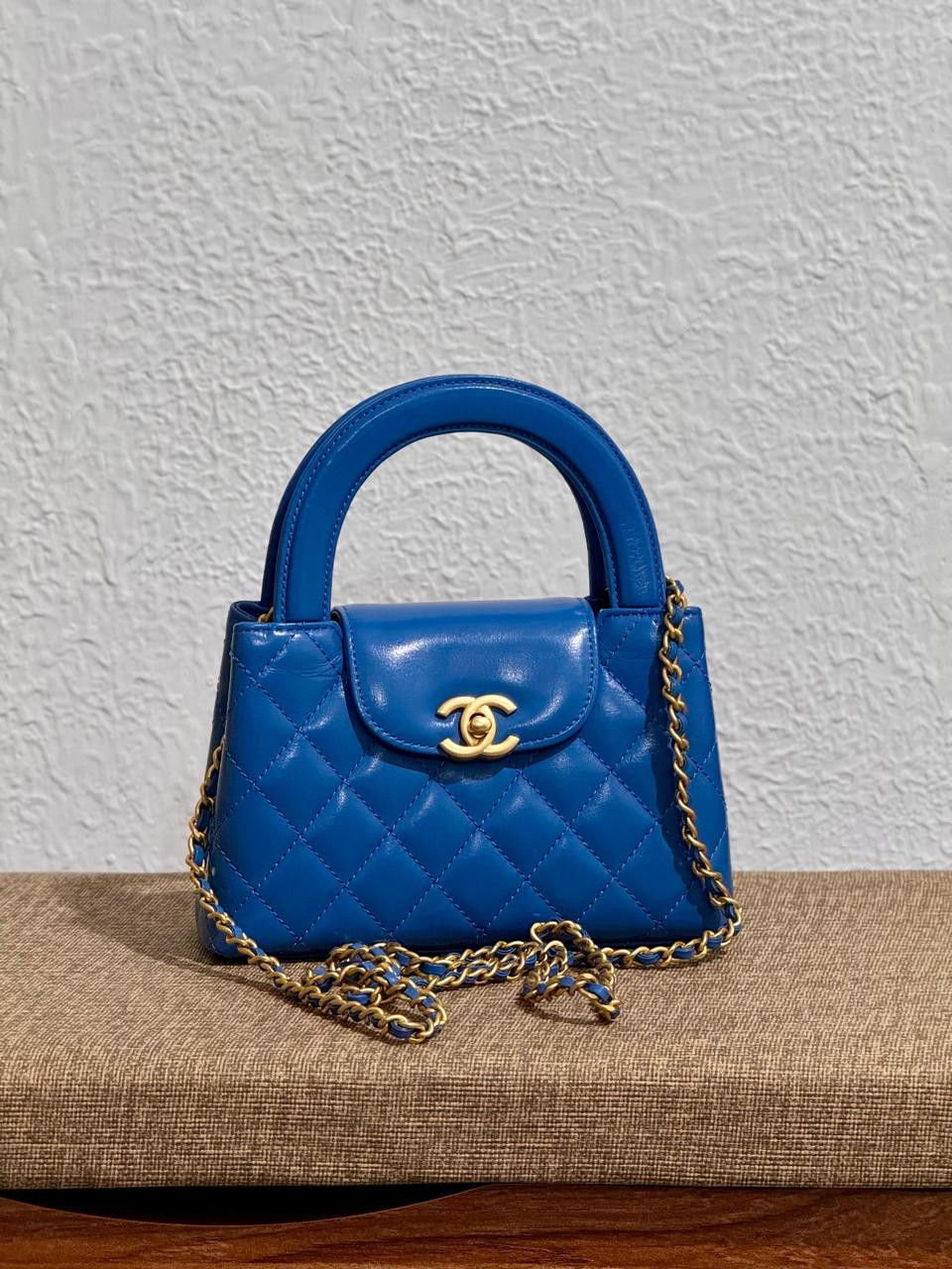 Ladies Chanel bags Lilly Onlines