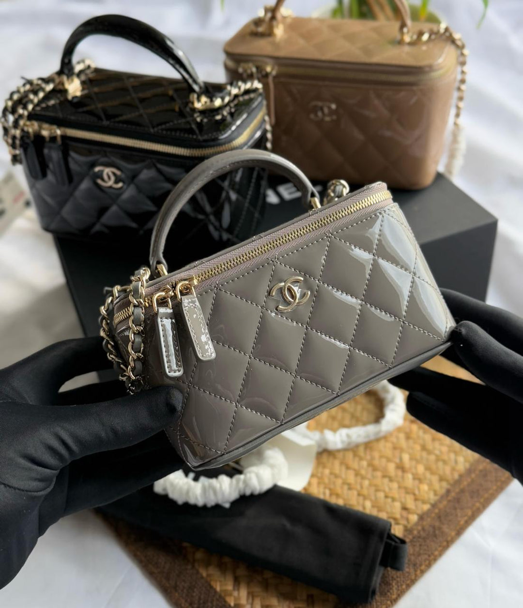 Ladies Chanel bags Lilly Onlines