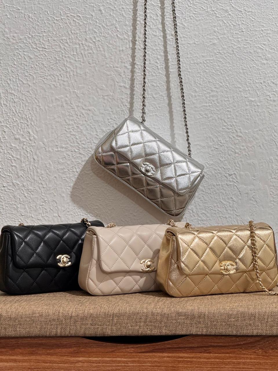 Ladies Chanel bags Lilly Onlines