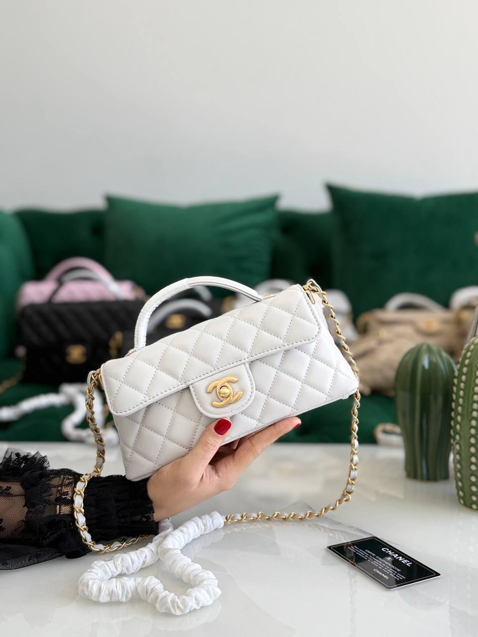 Ladies Chanel bags Lilly Onlines