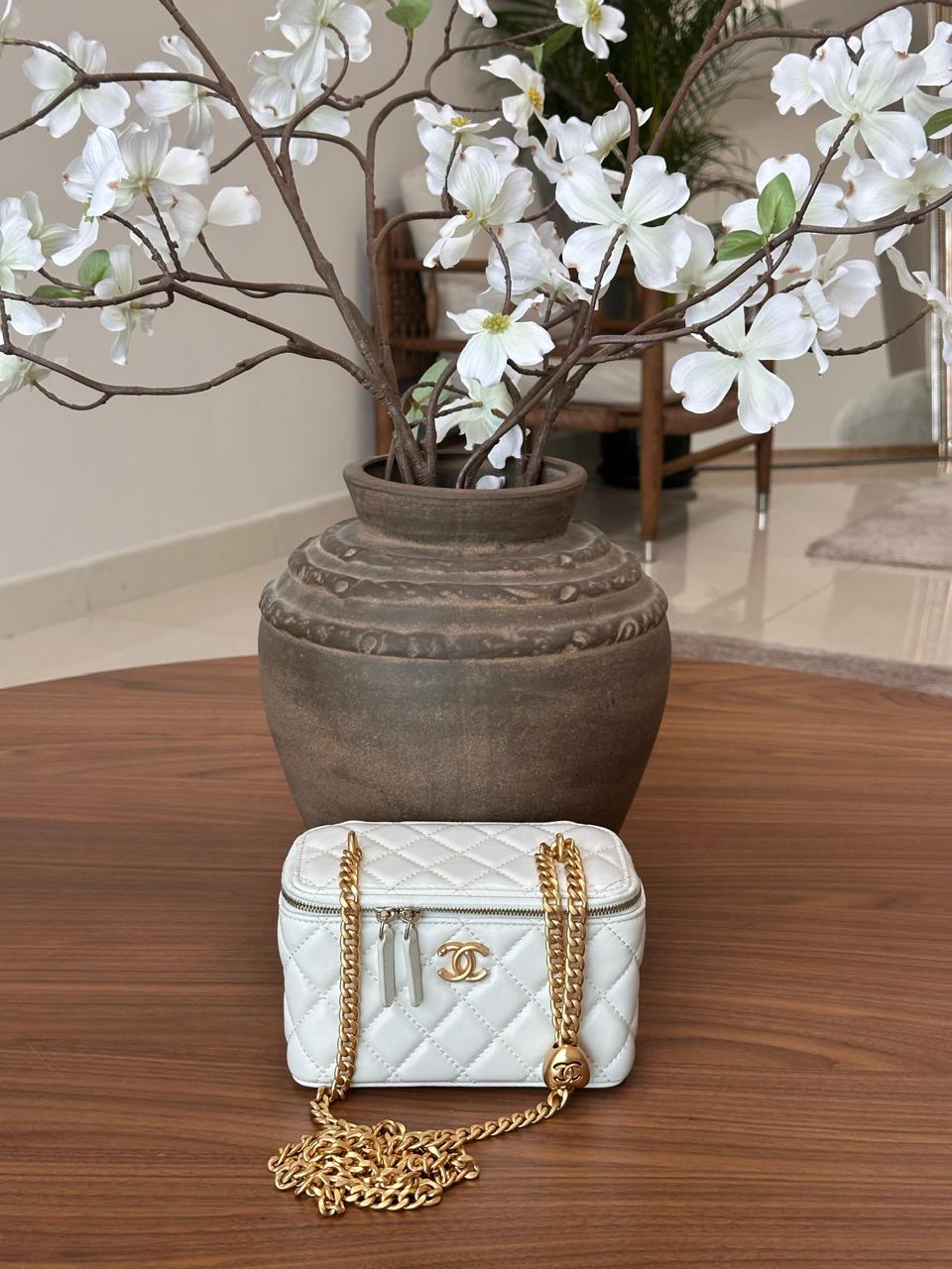 Ladies Chanel bags Lilly Onlines