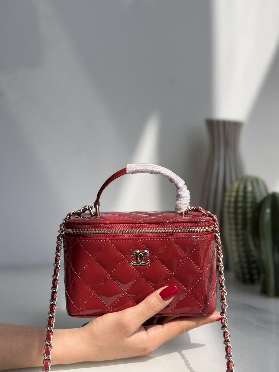 Ladies Chanel bags Lilly Onlines