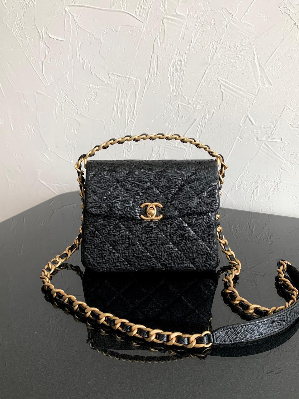 Ladies Chanel bags Lilly Onlines