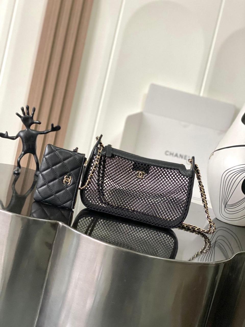 Ladies Chanel bags Lilly Onlines