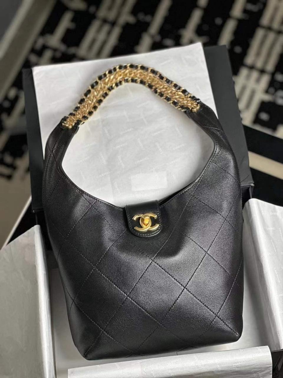 Ladies Chanel bags Lilly Onlines