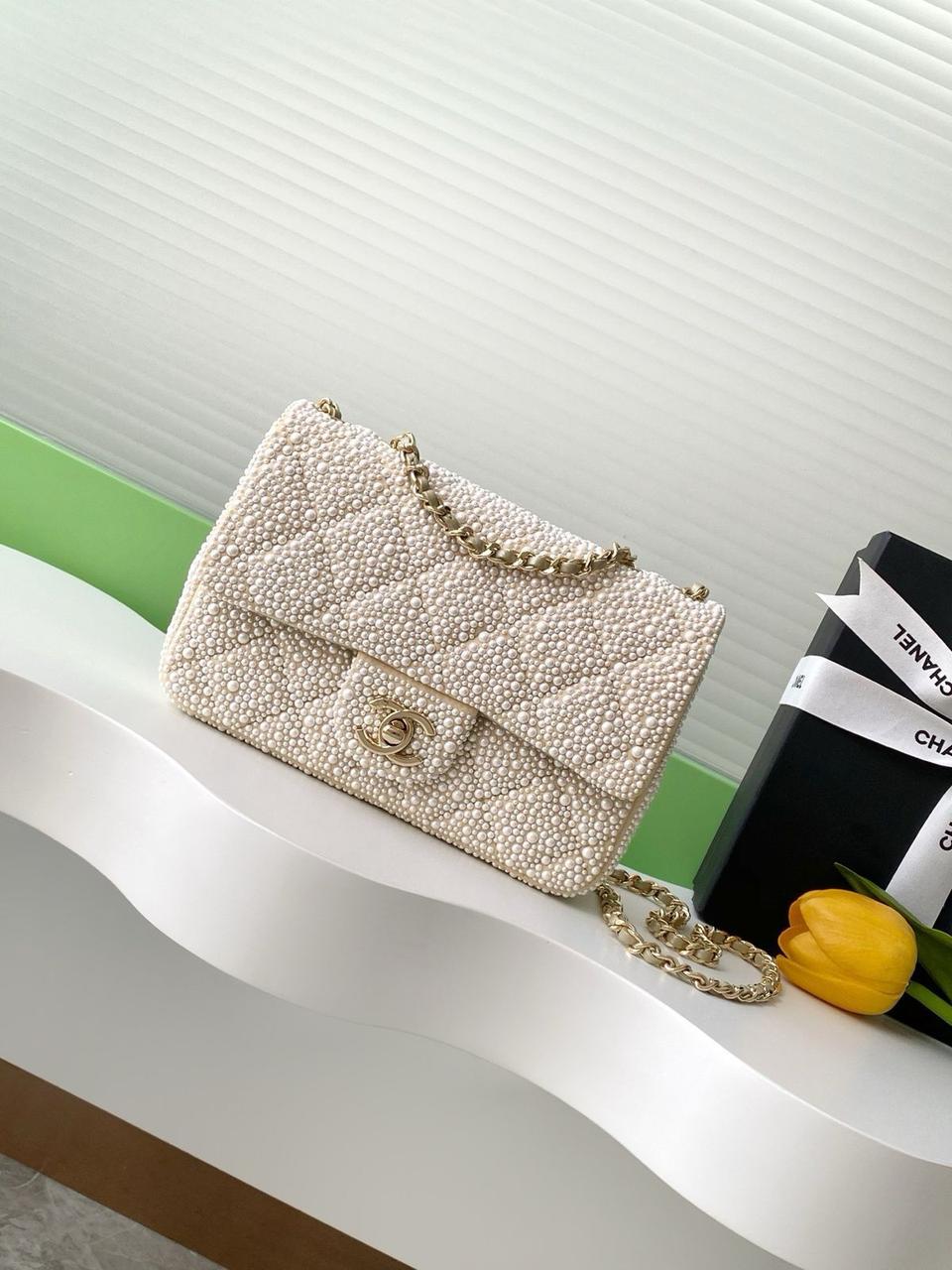 Ladies Chanel bags Lilly Onlines