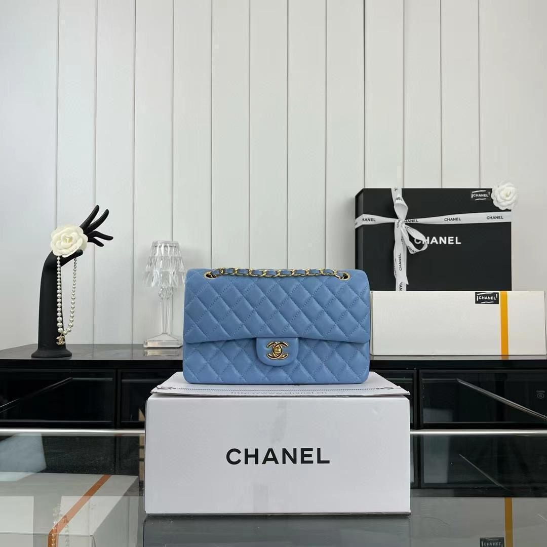 Ladies Chanel bags Lilly Onlines
