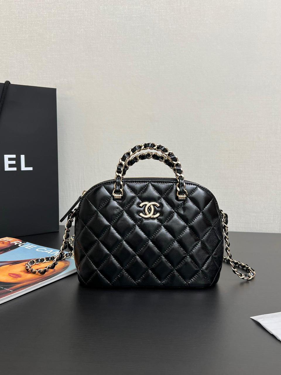 Ladies Chanel bags Lilly Onlines