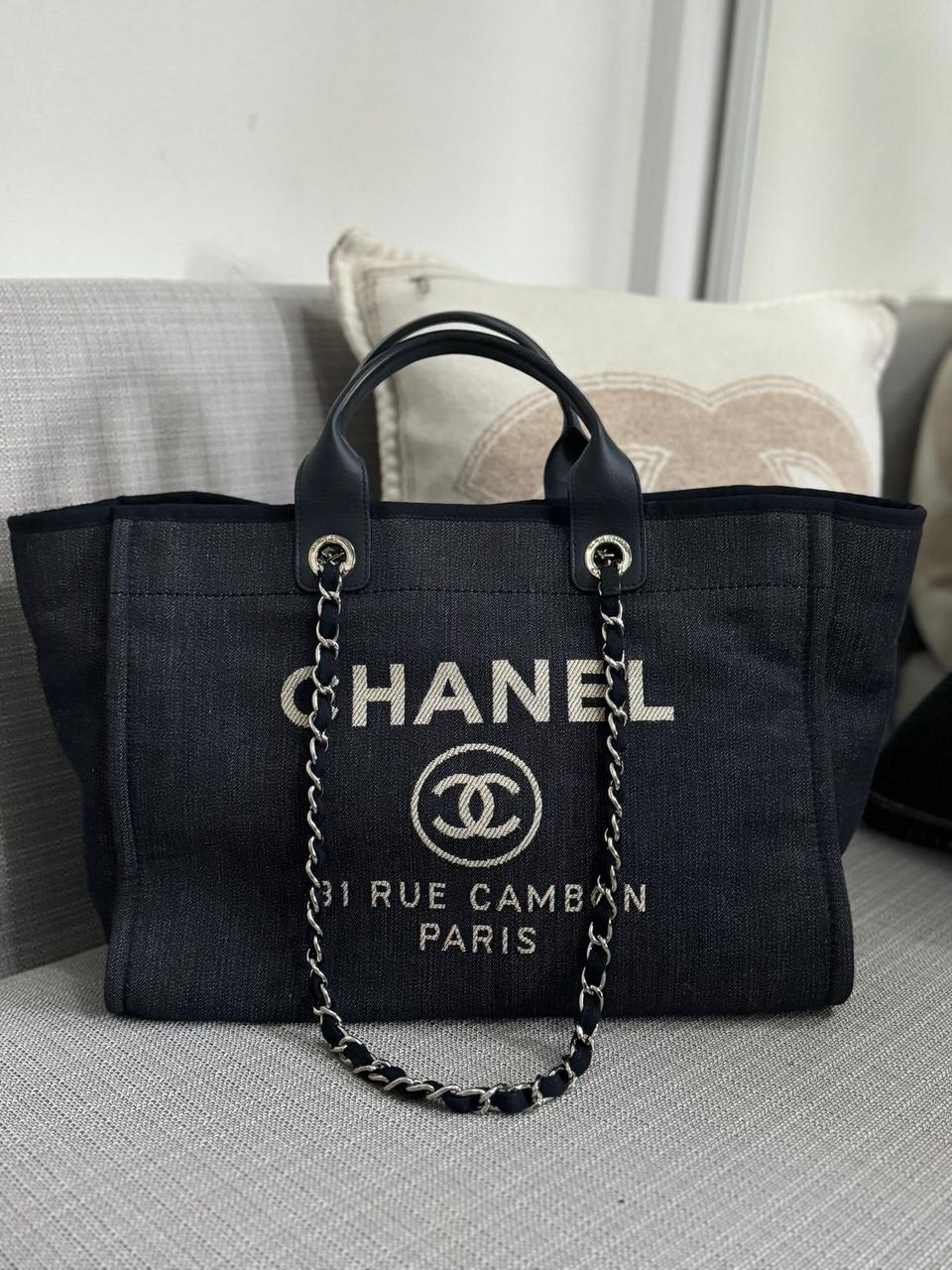 Ladies Chanel bags Lilly Onlines