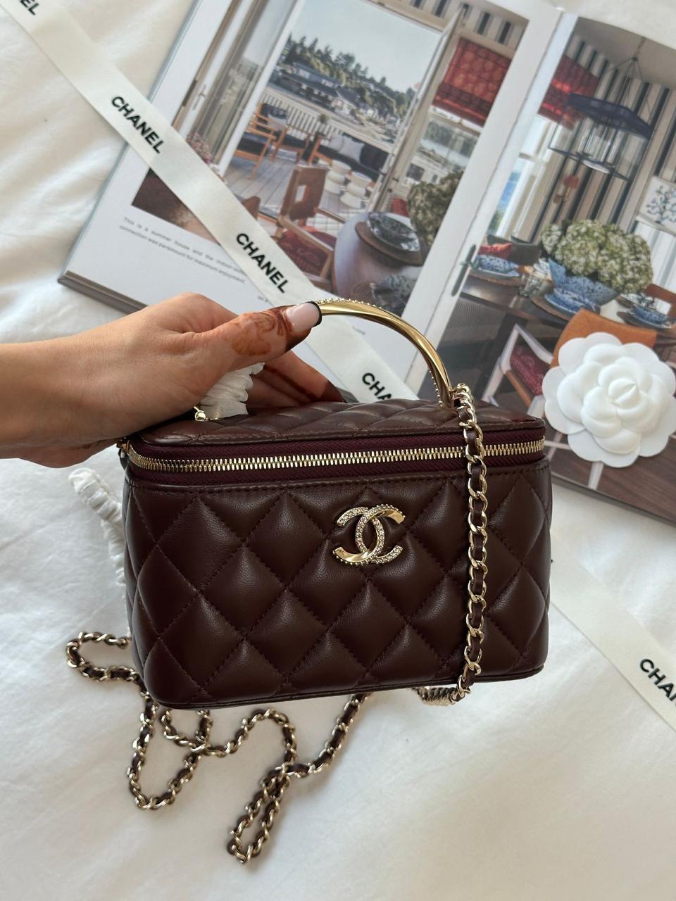 Ladies Chanel bags Lilly Onlines
