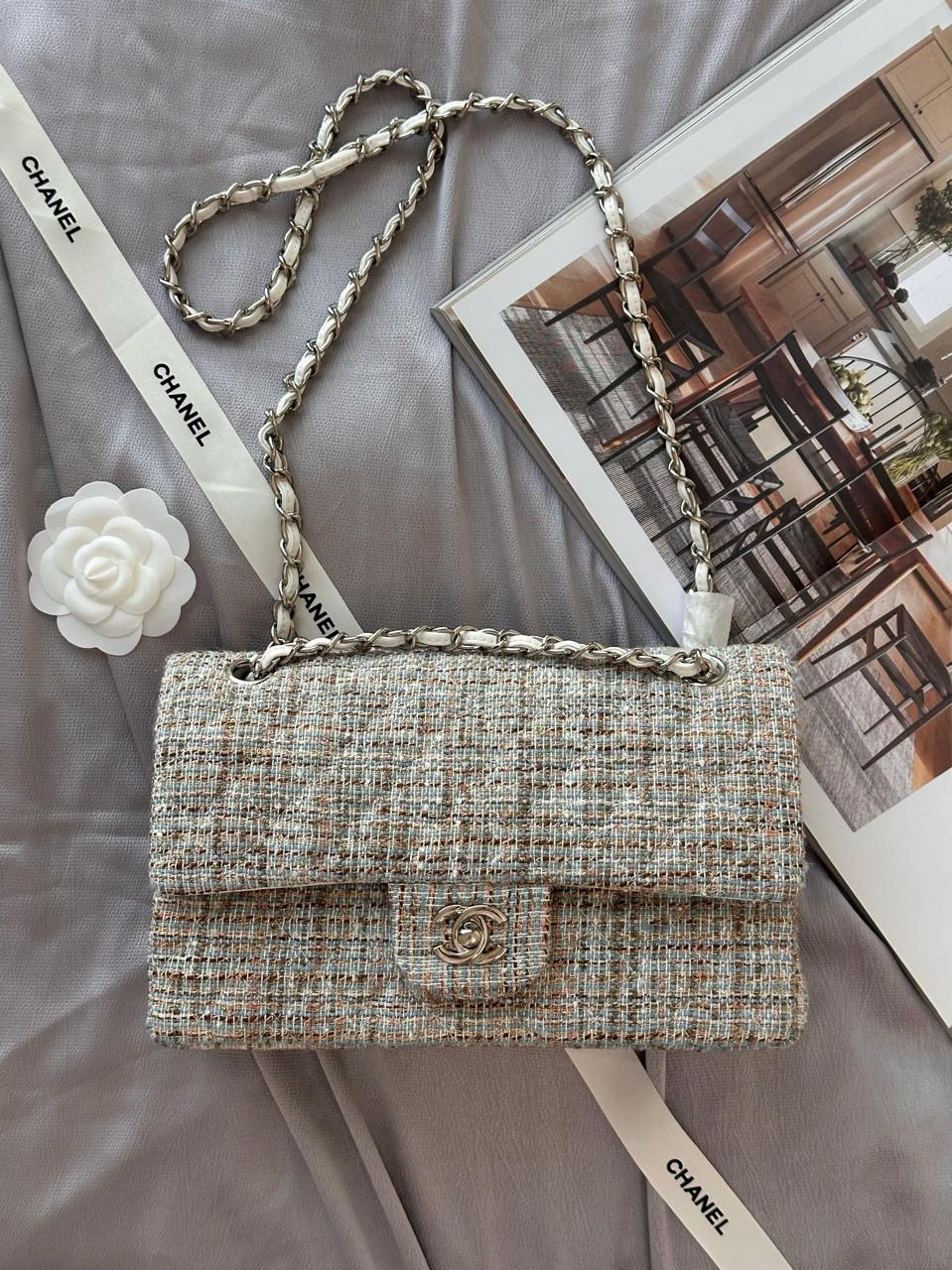 Ladies Chanel bags Lilly Onlines