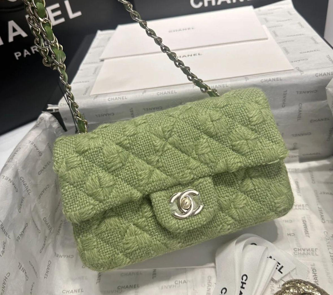 Ladies Chanel bags Lilly Onlines