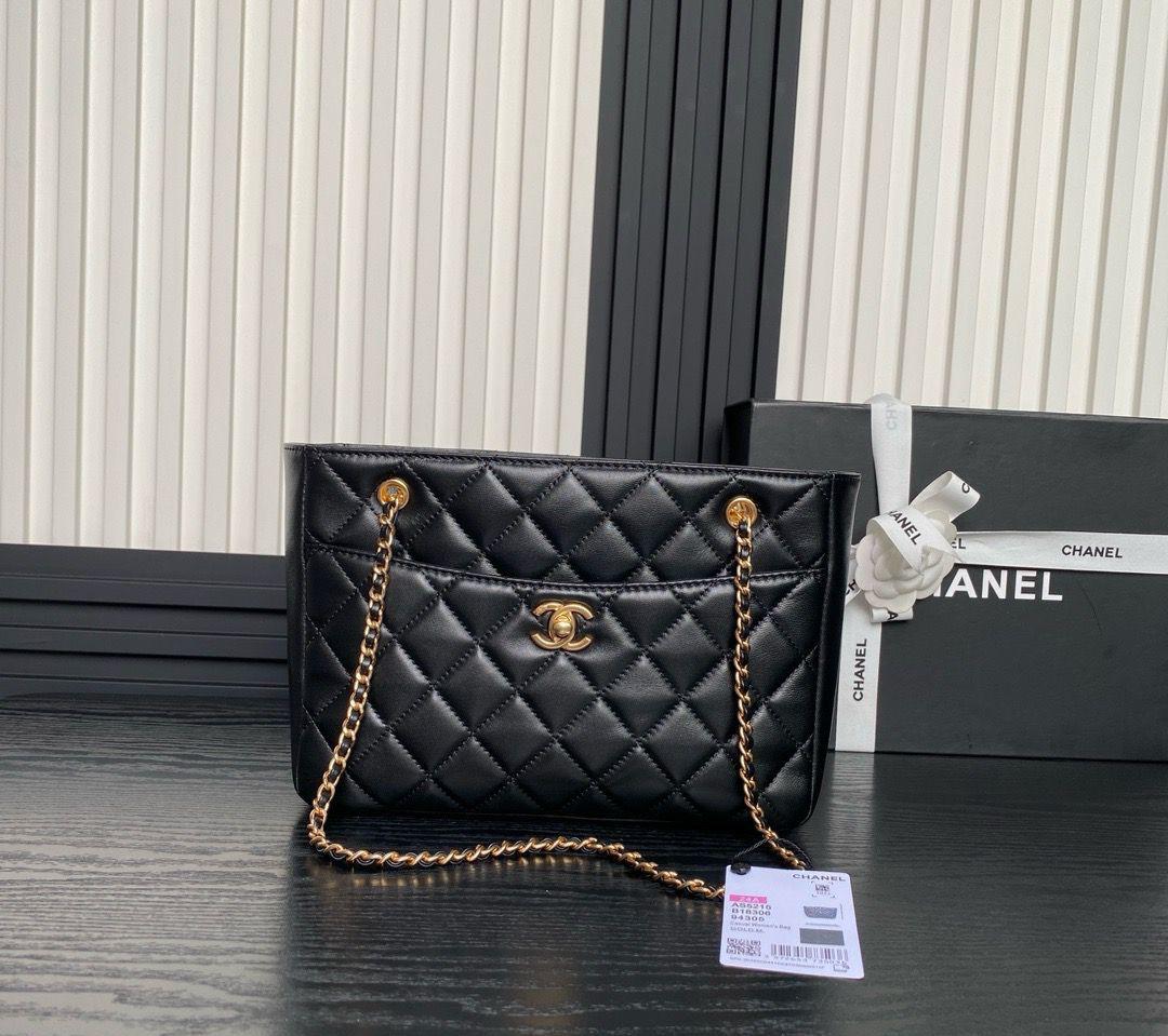 Ladies Chanel bags Lilly Onlines