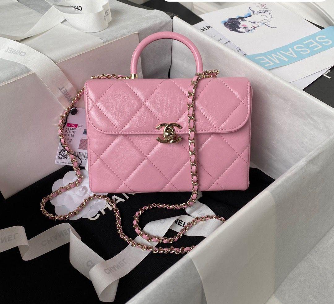 Ladies Chanel bags Lilly Onlines