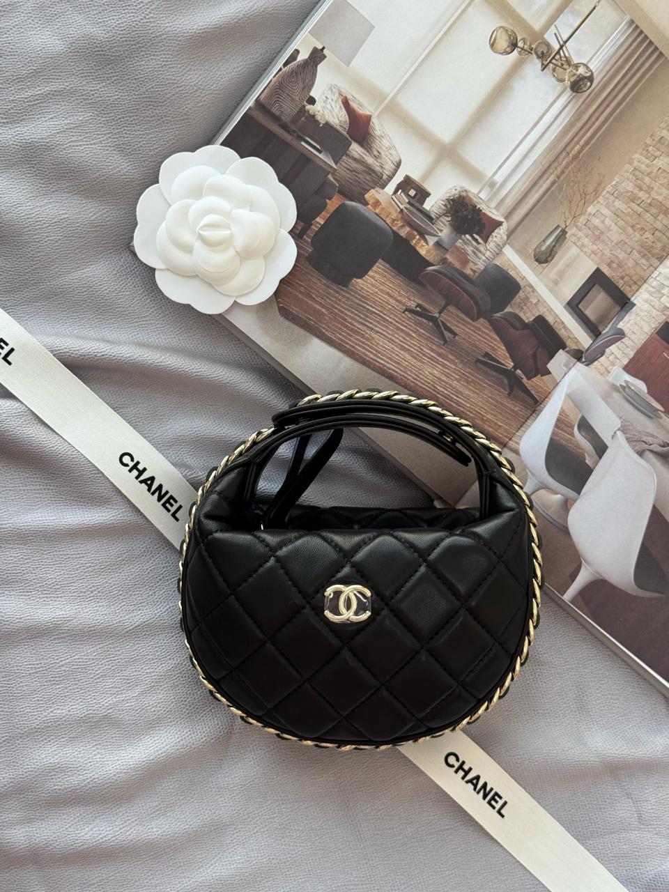Ladies Chanel bags Lilly Onlines