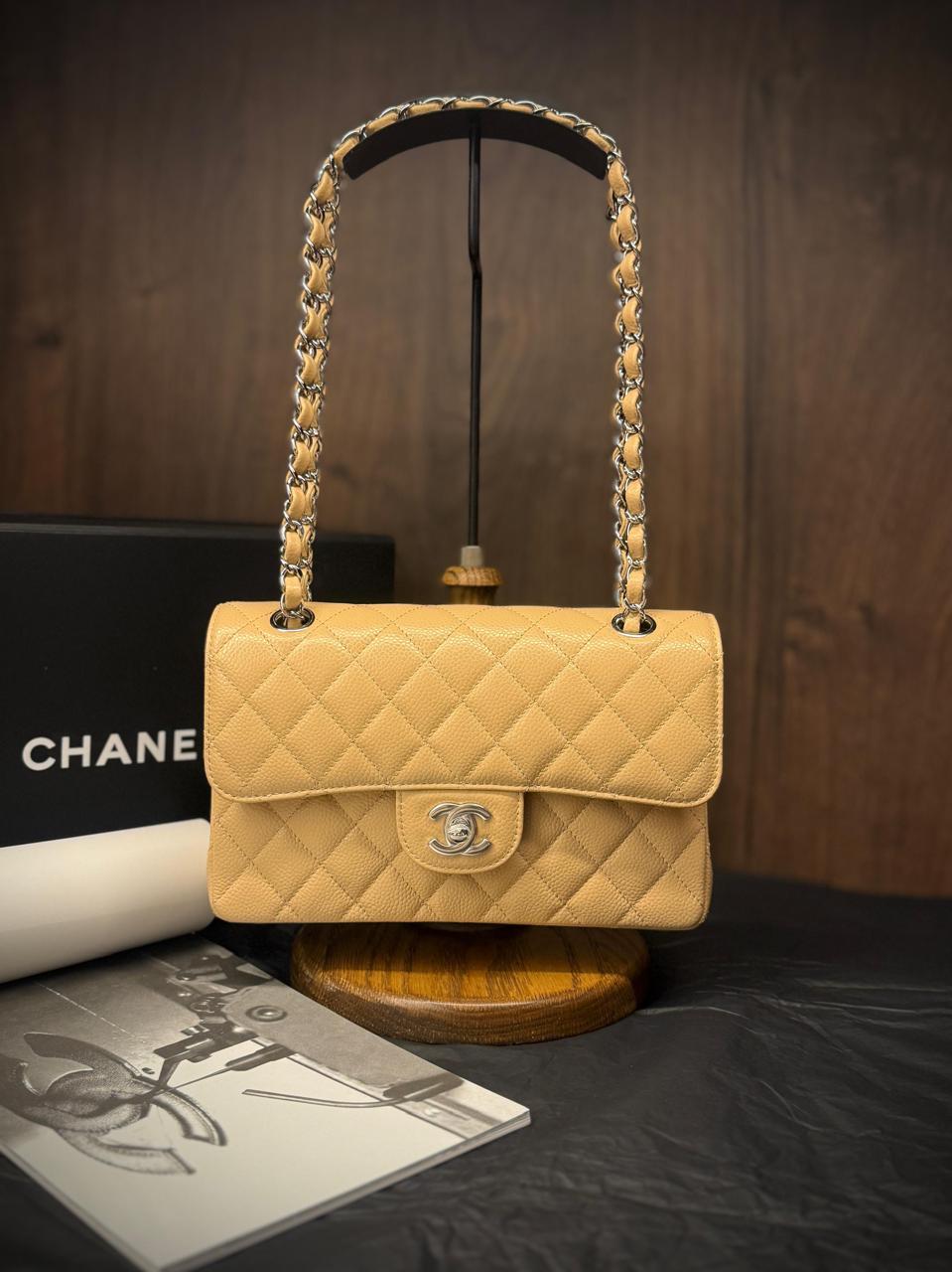 Ladies Chanel bags Lilly Onlines