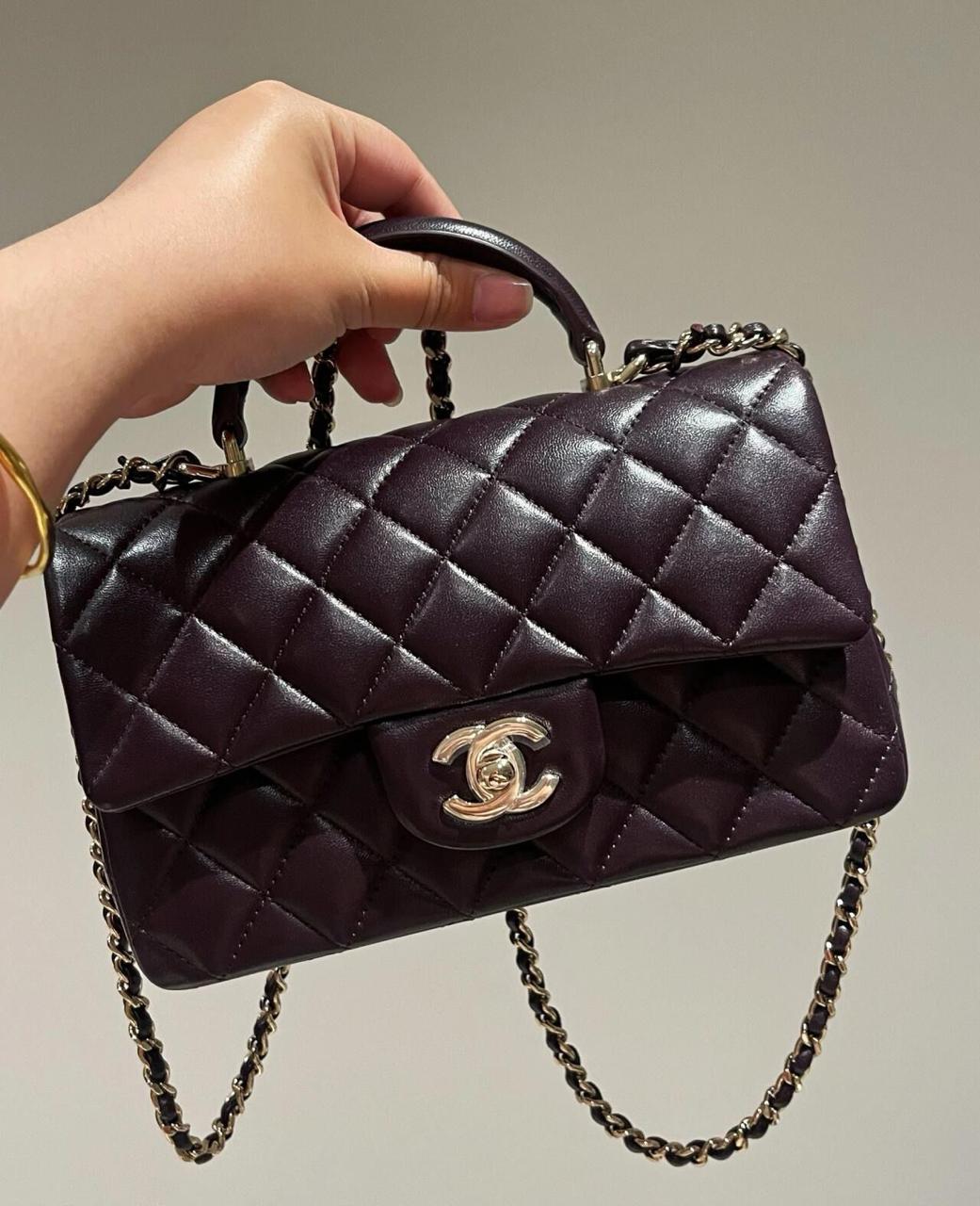 Ladies Chanel bags Lilly Onlines