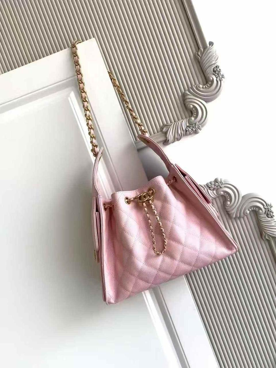 Ladies Chanel bags Lilly Onlines