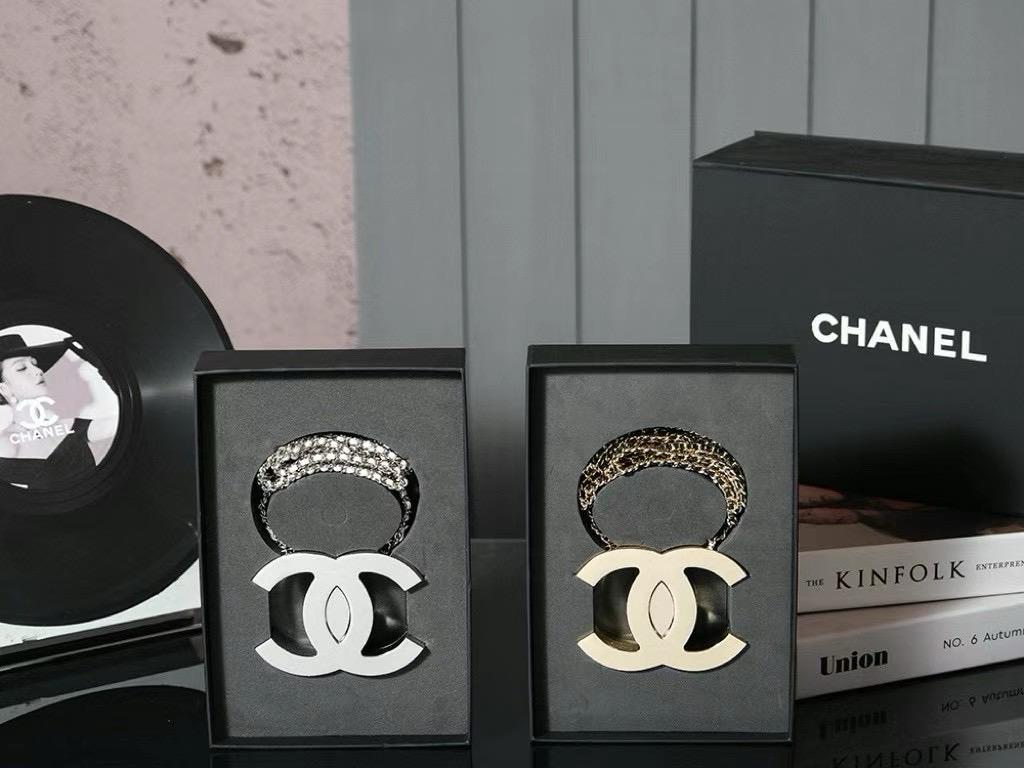 Ladies Chanel bags Lilly Onlines