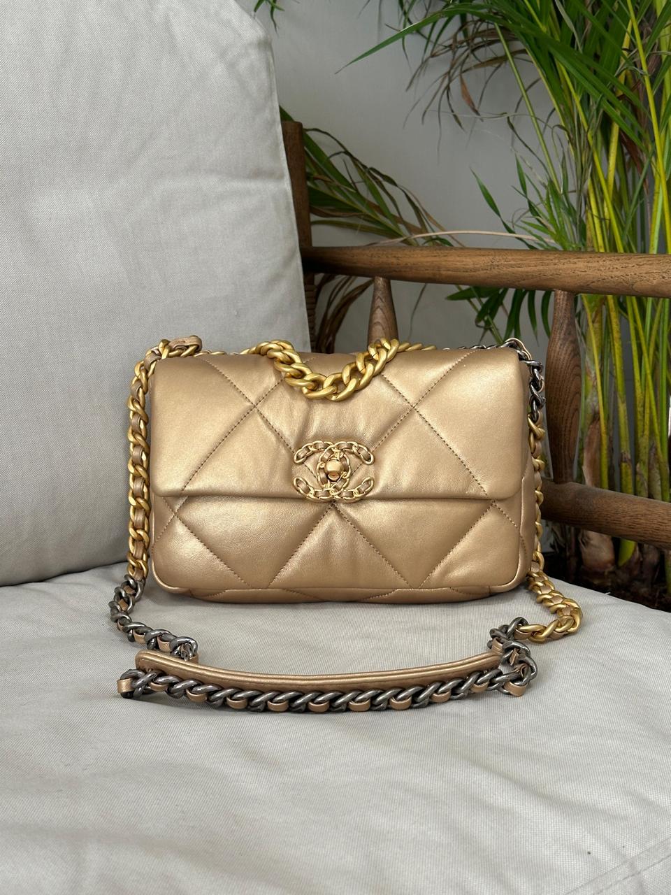 Ladies Chanel bags Lilly Onlines