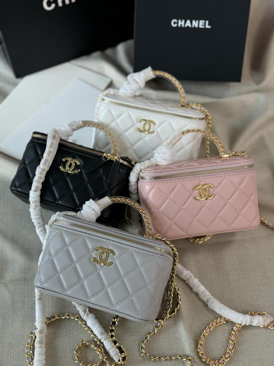 Ladies Chanel bags Lilly Onlines