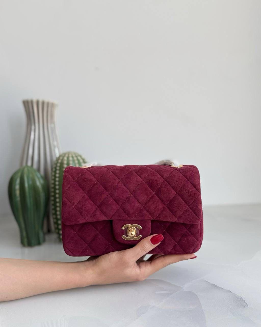 Ladies Chanel bags Lilly Onlines