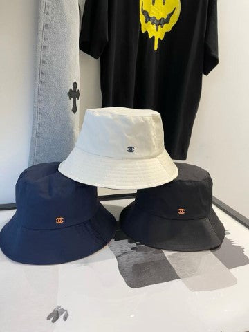 Ladies caps & hats Lilly Onlines