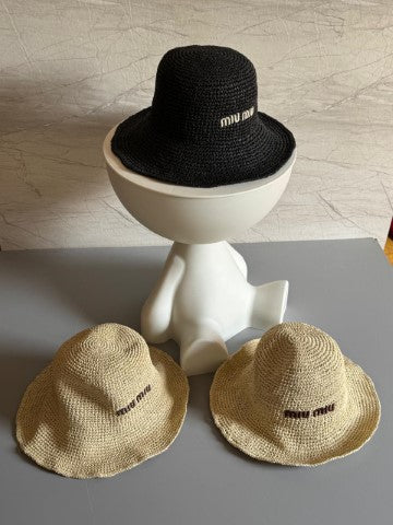 Ladies caps & hats Lilly Onlines