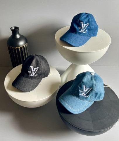 Ladies caps & hats Lilly Onlines