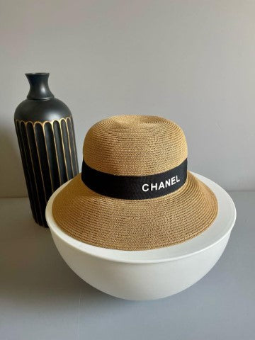 Ladies caps & hats Lilly Onlines