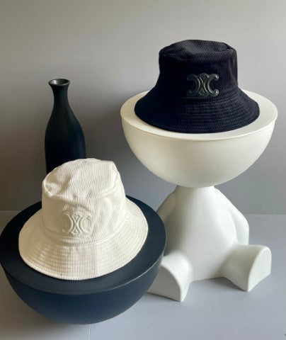 Ladies caps & hats Lilly Onlines