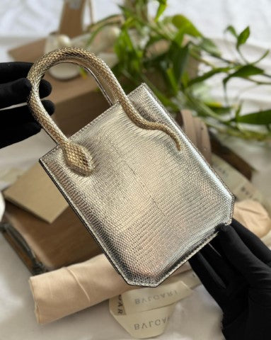 Ladies Bvlgari bags Lilly Onlines