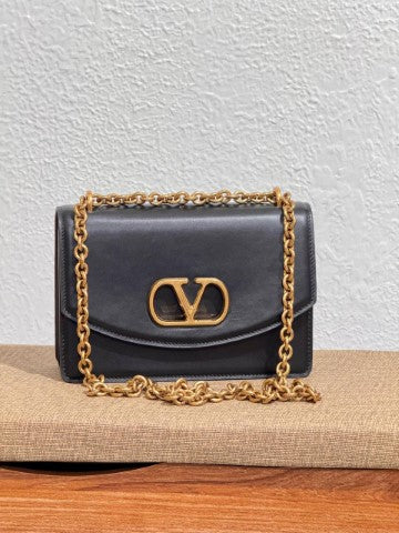 Ladies Valentino bags Lilly Onlines